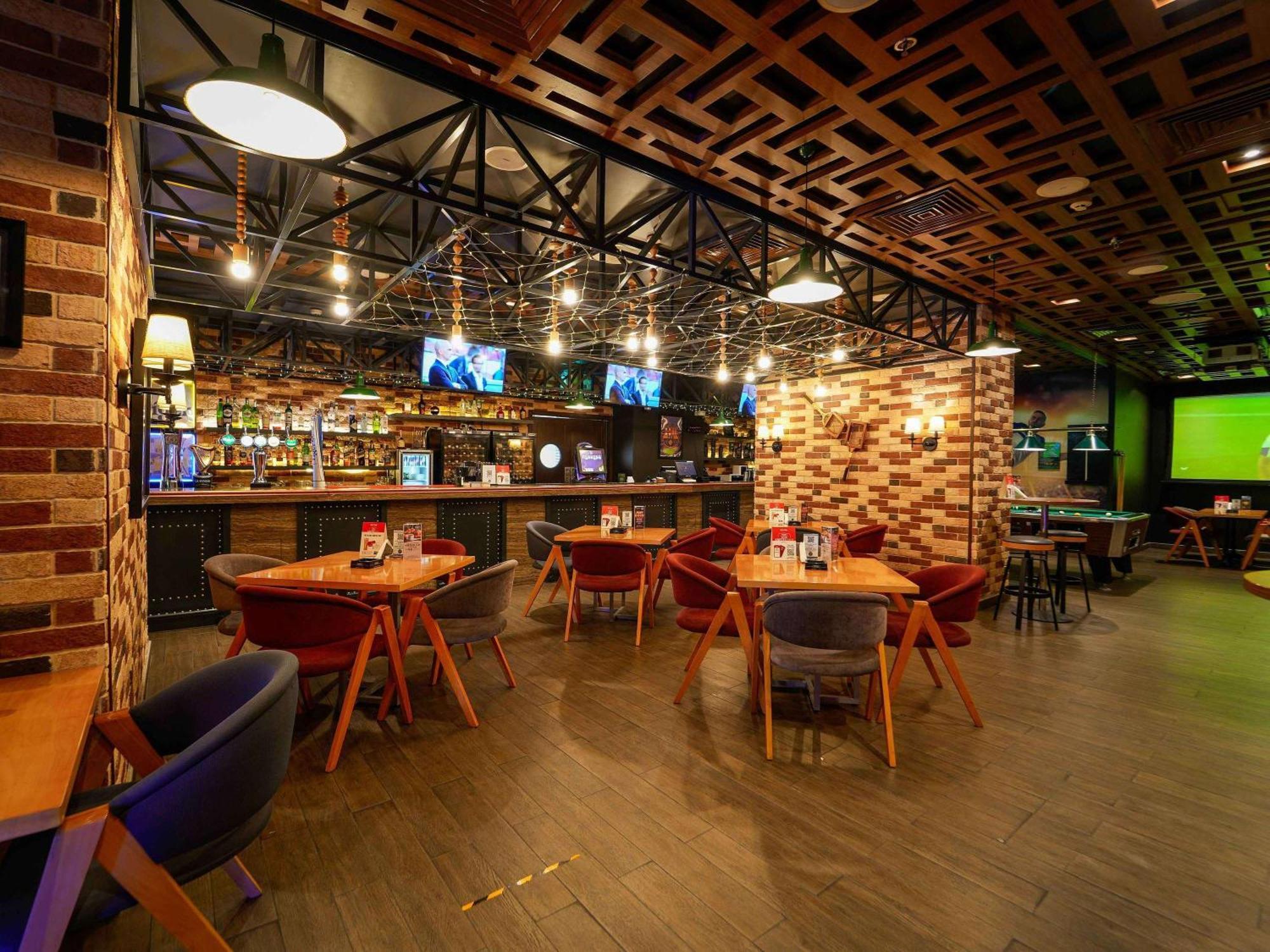 Mercure Dubai Barsha Heights Hotel Suites And Apartments Buitenkant foto
